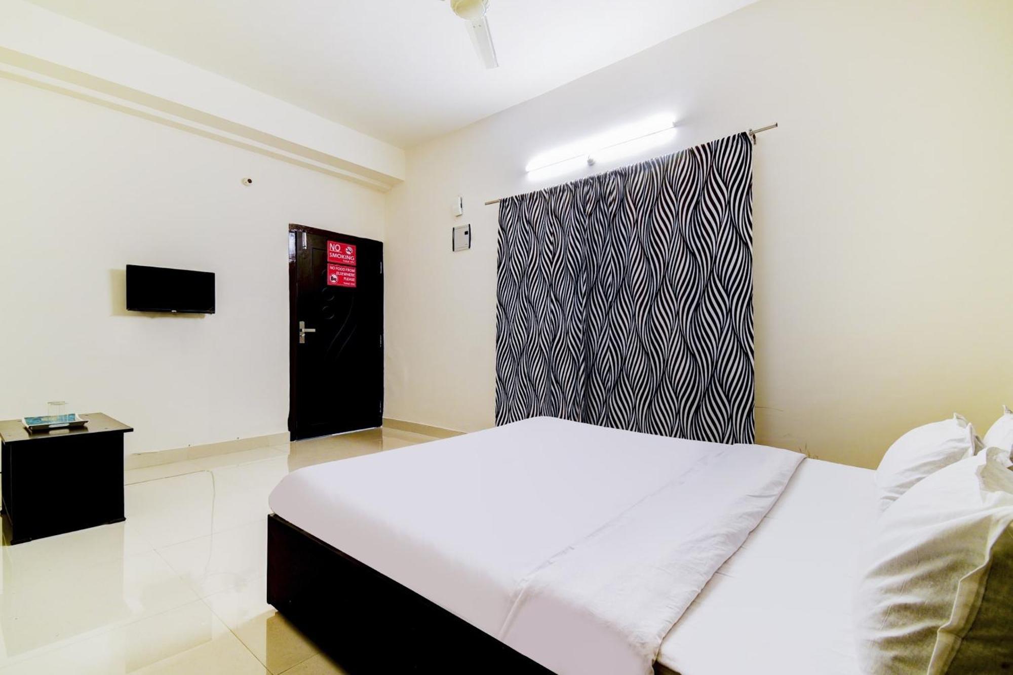 Hotel O Home Cozy Home Guwahati Ngoại thất bức ảnh